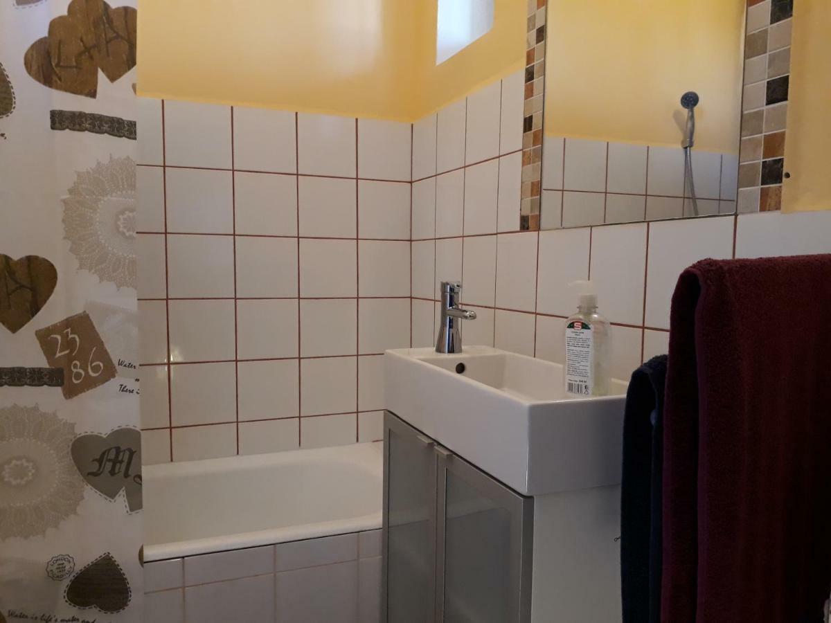 Clara Apartman Keszthely Eksteriør bilde